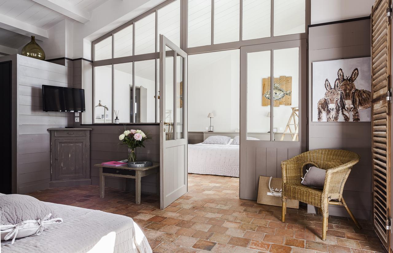 Hotel Les Bois Flottais 르보아플라주앙르 외부 사진